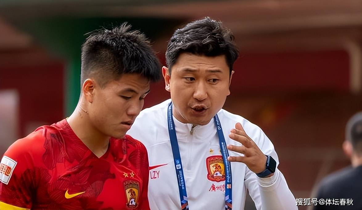 马拉松赛场再起风云:瓯越鲨队队击败天山独角兽队,脚步移动更到位传控打穿防线的简单介绍 马拉松赛场再起风云:瓯越鲨队队击败天山独角兽队,脚步移动更到位传控打穿防线的简单介绍