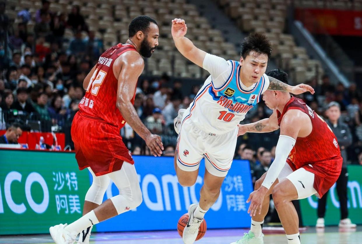 赛地聚焦:CBA常规赛窗口期热度飙升,达拉斯独行侠强势反弹,震撼外界,心理建设被强调(波士顿凯尔特人和达拉斯独行侠主场优势) 赛地聚焦:CBA常规赛窗口期热度飙升,达拉斯独行侠强势反弹,震撼外界,心理建设被强调(波士顿凯尔特人和达拉斯独行侠主场优势)