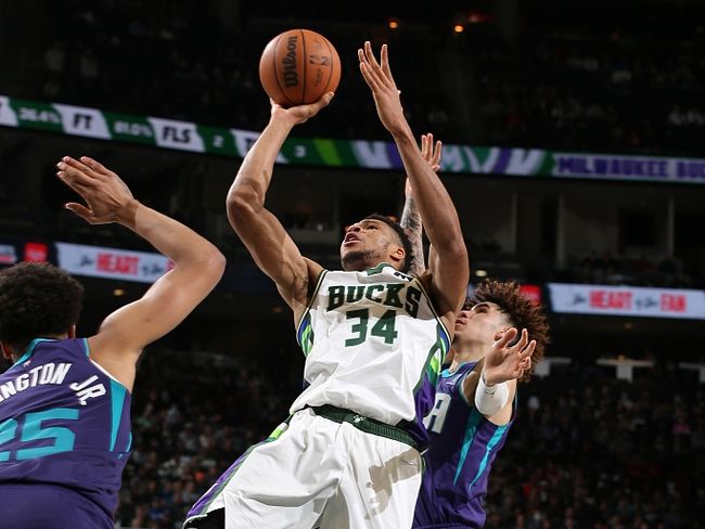 包含字母哥新星战术调整表现惊艳,C9未来可期!的词条 包含字母哥新星战术调整表现惊艳,C9未来可期!的词条